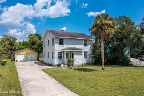 Propiedad comercial en venta en Jacksonville Beach, Florida, 4 dormitorios, 169.45 m2 № 771119 - foto 1
