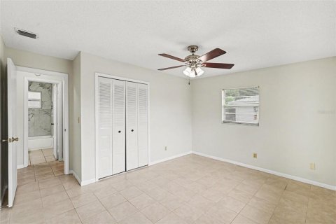 Villa ou maison à vendre à Brandon, Floride: 3 chambres, 122.72 m2 № 2408909 - photo 15