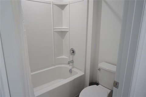 Villa ou maison à vendre à Kissimmee, Floride: 6 chambres, 277.5 m2 № 2212123 - photo 30