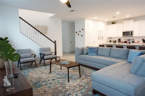 Villa ou maison à vendre à Kissimmee, Floride: 6 chambres, 277.5 m2 № 2212123 - photo 5