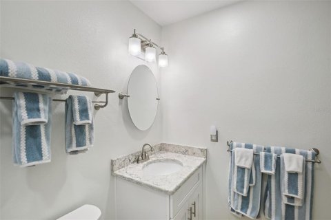 Casa en venta en Tarpon Springs, Florida, 2 dormitorios, 88.26 m2 № 2107208 - foto 19