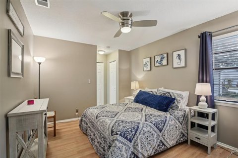 Casa en venta en Tarpon Springs, Florida, 2 dormitorios, 88.26 m2 № 2107208 - foto 10