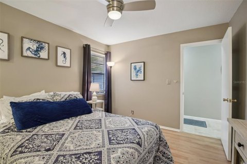Casa en venta en Tarpon Springs, Florida, 2 dormitorios, 88.26 m2 № 2107208 - foto 12