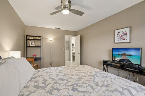 Casa en venta en Tarpon Springs, Florida, 2 dormitorios, 88.26 m2 № 2107208 - foto 17
