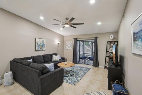 Casa en venta en Tarpon Springs, Florida, 2 dormitorios, 88.26 m2 № 2107208 - foto 9