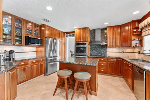 House in Cooper City, Florida 5 bedrooms, 326.09 sq.m. № 2181136 - photo 14