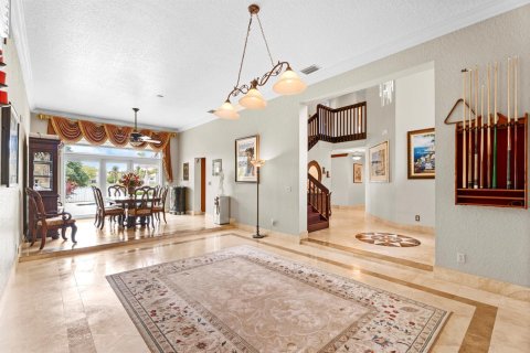 House in Cooper City, Florida 5 bedrooms, 326.09 sq.m. № 2181136 - photo 9