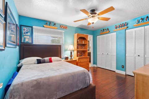 House in Cooper City, Florida 5 bedrooms, 326.09 sq.m. № 2181136 - photo 30