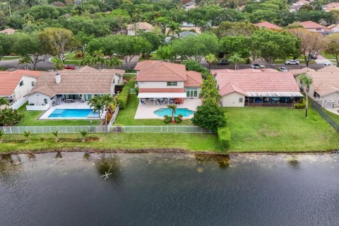 House in Cooper City, Florida 5 bedrooms, 326.09 sq.m. № 2181136 - photo 7