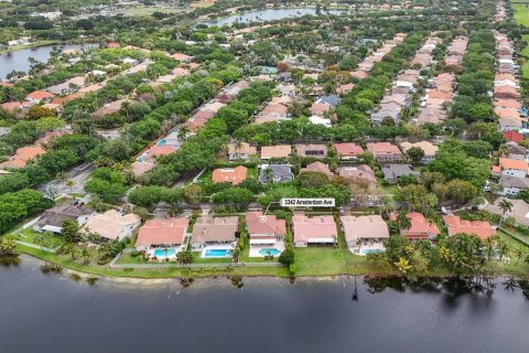 House in Cooper City, Florida 5 bedrooms, 326.09 sq.m. № 2181136 - photo 5