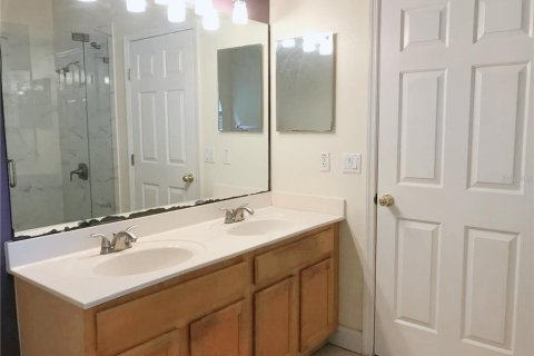 Villa ou maison à louer à Orlando, Floride: 3 chambres, 145.86 m2 № 2337466 - photo 10