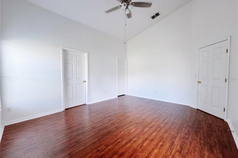 Villa ou maison à louer à Orlando, Floride: 3 chambres, 145.86 m2 № 2337466 - photo 19