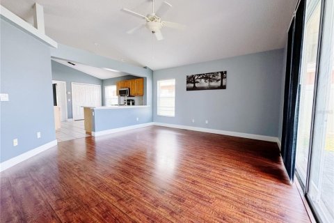 Villa ou maison à louer à Orlando, Floride: 3 chambres, 145.86 m2 № 2337466 - photo 15