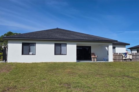 Снять в аренду виллу или дом в Лихай-Эйкерс, Флорида 3 спальни, № 1997725 - фото 18