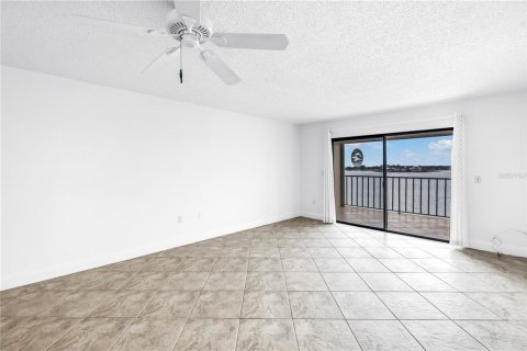 Condominio en venta en South Pasadena, Florida, 2 dormitorios, 124.95 m2 № 1899770 - foto 9