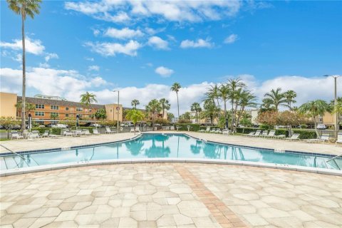 Condominio en venta en South Pasadena, Florida, 2 dormitorios, 124.95 m2 № 1899770 - foto 30