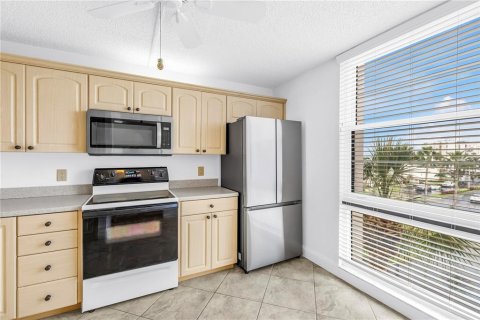 Condominio en venta en South Pasadena, Florida, 2 dormitorios, 124.95 m2 № 1899770 - foto 3