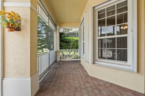 Villa ou maison à vendre à Port St. Lucie, Floride: 4 chambres, 222.97 m2 № 2319930 - photo 4