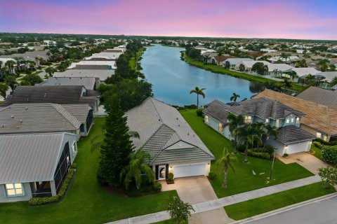 Villa ou maison à Port St. Lucie, Floride 4 chambres, 222.97 m2 № 2319930