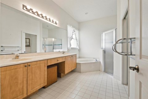 Villa ou maison à vendre à Port St. Lucie, Floride: 4 chambres, 222.97 m2 № 2319930 - photo 20