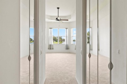 Villa ou maison à vendre à Port St. Lucie, Floride: 4 chambres, 222.97 m2 № 2319930 - photo 17