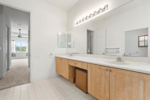 Villa ou maison à vendre à Port St. Lucie, Floride: 4 chambres, 222.97 m2 № 2319930 - photo 18