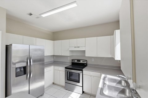 Touwnhouse à vendre à Homestead, Floride: 4 chambres, 188.41 m2 № 2083981 - photo 13