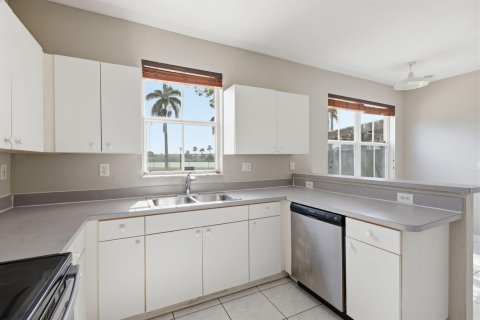 Touwnhouse à vendre à Homestead, Floride: 4 chambres, 188.41 m2 № 2083981 - photo 16