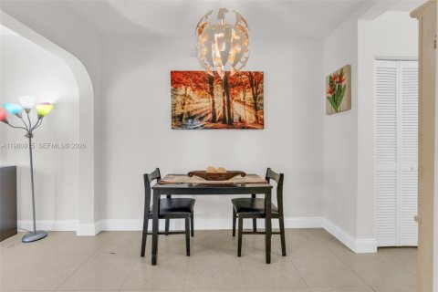 Copropriété à louer à Miami Beach, Floride: 38.65 m2 № 2023645 - photo 19