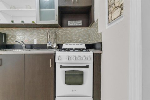 Copropriété à louer à Miami Beach, Floride: 38.65 m2 № 2023645 - photo 11