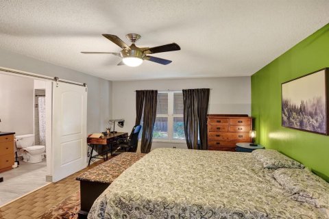 Villa ou maison à vendre à Cooper City, Floride: 3 chambres, 153.66 m2 № 2085203 - photo 14