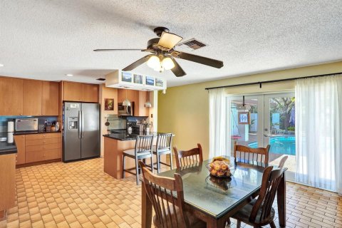 Villa ou maison à vendre à Cooper City, Floride: 3 chambres, 153.66 m2 № 2085203 - photo 5
