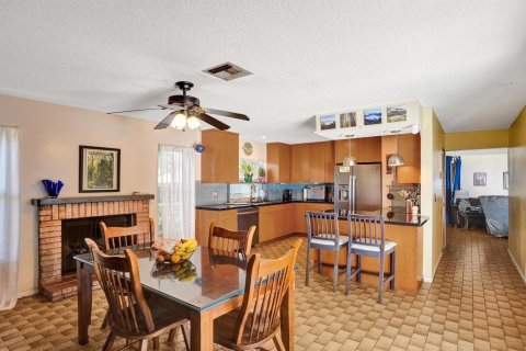 Villa ou maison à vendre à Cooper City, Floride: 3 chambres, 153.66 m2 № 2085203 - photo 3