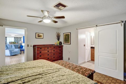 Villa ou maison à vendre à Cooper City, Floride: 3 chambres, 153.66 m2 № 2085203 - photo 15