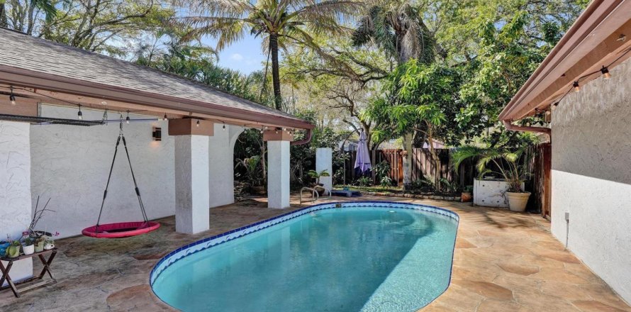 Villa ou maison à Cooper City, Floride 3 chambres, 153.66 m2 № 2085203