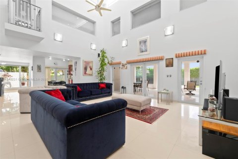 Villa ou maison à vendre à South Miami, Floride: 5 chambres, 528.89 m2 № 2056855 - photo 22