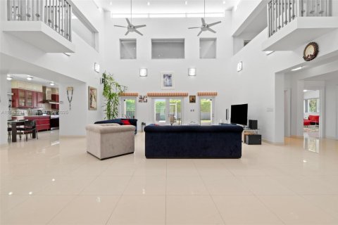 Villa ou maison à vendre à South Miami, Floride: 5 chambres, 528.89 m2 № 2056855 - photo 21