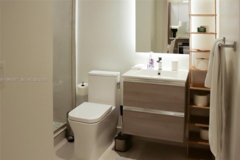 Купить кондоминиум в Майами, Флорида 1 спальня, 45.89м2, № 2050506 - фото 7