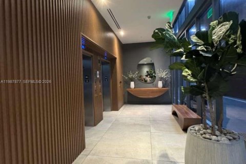 Купить кондоминиум в Майами, Флорида 1 спальня, 45.89м2, № 2050506 - фото 16