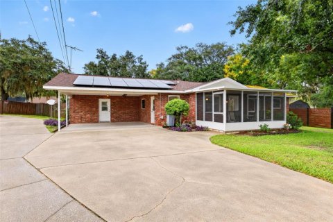Villa ou maison à vendre à Eustis, Floride: 3 chambres, 120.49 m2 № 2413788 - photo 2