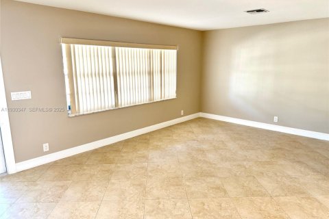 Casa en alquiler en Boca Raton, Florida, 3 dormitorios, 246.66 m2 № 1989128 - foto 24