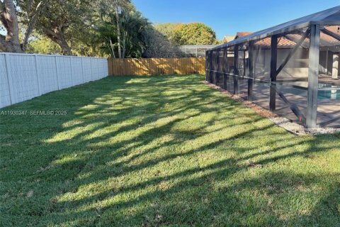 Casa en alquiler en Boca Raton, Florida, 3 dormitorios, 246.66 m2 № 1989128 - foto 29