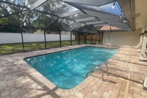 Casa en alquiler en Boca Raton, Florida, 3 dormitorios, 246.66 m2 № 1989128 - foto 16