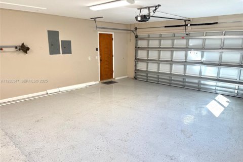 Casa en alquiler en Boca Raton, Florida, 3 dormitorios, 246.66 m2 № 1989128 - foto 28