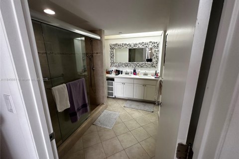 Copropriété à louer à Aventura, Floride: 2 chambres, 141.4 m2 № 1828961 - photo 13