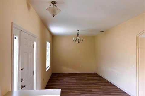 House in Ocala, Florida 3 bedrooms, 185.8 sq.m. № 2094660 - photo 6