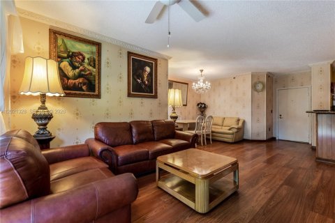 Copropriété à louer à Aventura, Floride: 2 chambres, 102.19 m2 № 2256901 - photo 9