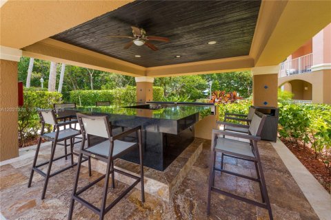 Copropriété à louer à Aventura, Floride: 2 chambres, 102.19 m2 № 2256901 - photo 27