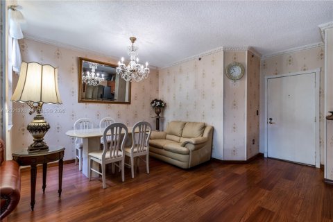 Copropriété à louer à Aventura, Floride: 2 chambres, 102.19 m2 № 2256901 - photo 10