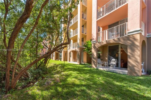 Copropriété à louer à Aventura, Floride: 2 chambres, 102.19 m2 № 2256901 - photo 7